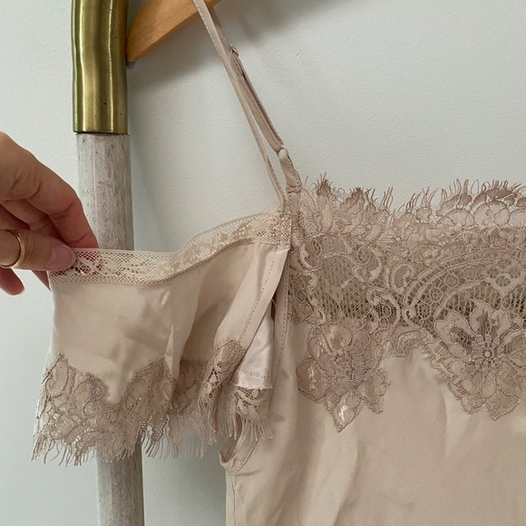 NWT Gold Hawk Gigi Lace Silk Mini Summer Dress Pale Mauve Size XS RRP $295 - Picture 8 of 13